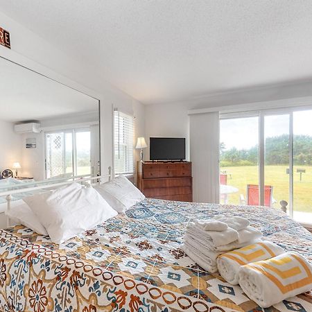 Large Studio With Patio And Pool North Truro Exterior foto